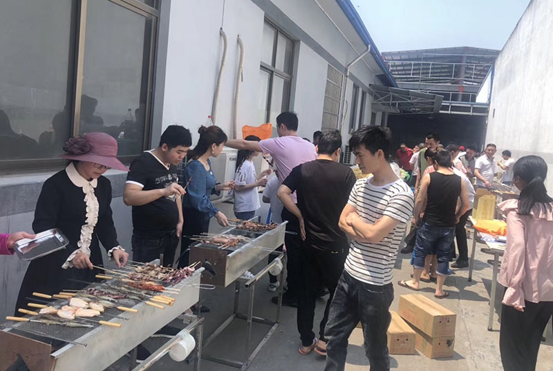 下载好色先生污APP好色先生网站入口团建户外拓展旅游圆满结束！